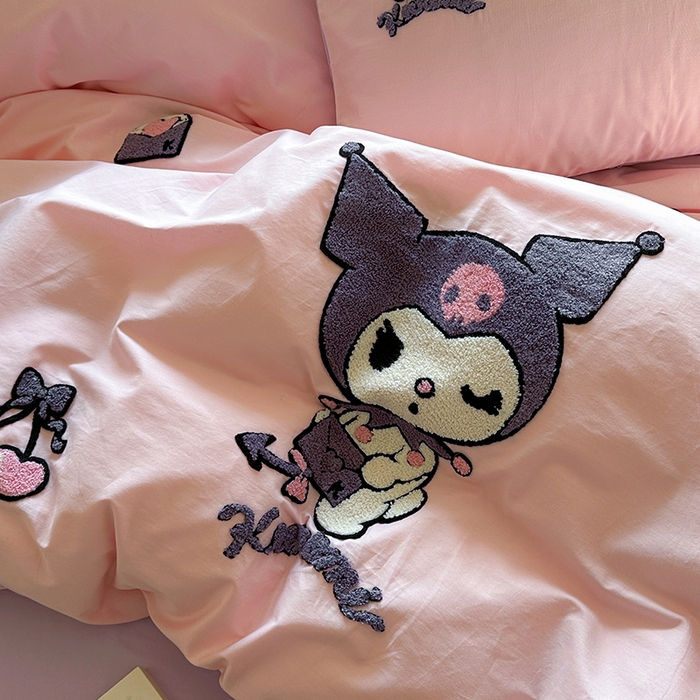 91家纺网 家纺一手货源 找家纺 金爱家 2025新款全棉毛巾绣四件套 毛巾绣-睡梦库洛米