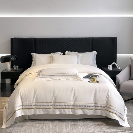 91家纺网 家纺一手货源 找家纺 （总）家居1号2025新款40s133*76全棉纯棉千鸟格刺绣大拼角长绒棉四件套-维也纳