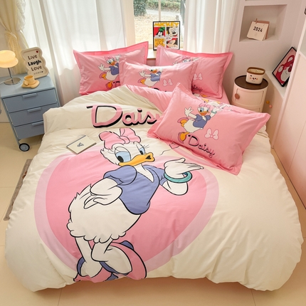 91家纺网 家纺一手货源 找家纺 典曼家纺 2025新款迪士尼大版印花卡通四件套 甜心黛西