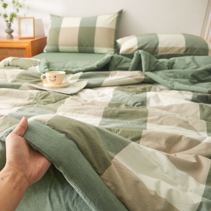 91家纺网 家纺一手货源 找家纺 熙宴 2025新款无印风新疆棉花夏被四件套 绿大格