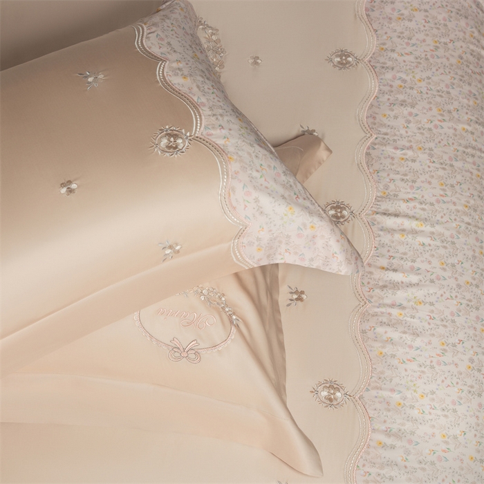 91家纺网 家纺一手货源 找家纺 高大尚婚庆馆 2025新款艾能棉高端绣花四件套-巴黎甜心 巴黎甜心-香妃玉