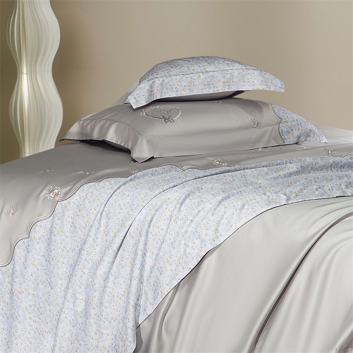 91家纺网 家纺一手货源 找家纺 高大尚婚庆馆 2025新款艾能棉高端绣花四件套-巴黎甜心 巴黎甜心-绅士灰