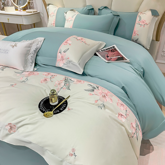 91家纺网 家纺一手货源 找家纺 宅家居 2025轻奢法式小香风双面纯棉刺绣拼接款长绒棉四件套-樱花恋 松石绿