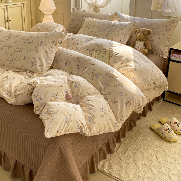 91家纺网 家纺一手货源 找家纺 梦莱斯 2025直播爆款公主风A类针织棉床盖四件套AA版被套 花边梦语