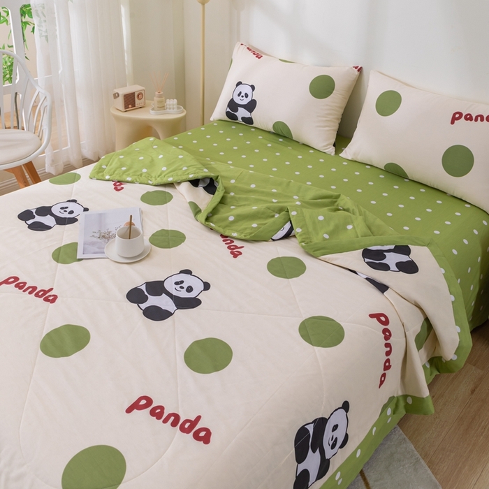91家纺网 家纺一手货源 找家纺 鑫棉坊 2025新款A类全棉印花大豆纤维空调被大豆被 可爱熊猫-绿