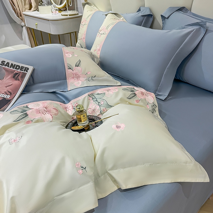 91家纺网 家纺一手货源 找家纺 宅家居 2025轻奢法式小香风双面纯棉刺绣拼接款长绒棉四件套-樱花恋 繁星蓝