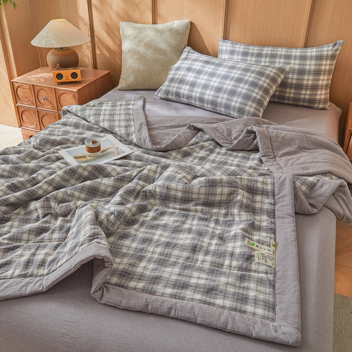 91家纺网 家纺一手货源 找家纺 猎鹿人家纺2025新款A类无印风水洗棉新疆棉花夏被 简易生活