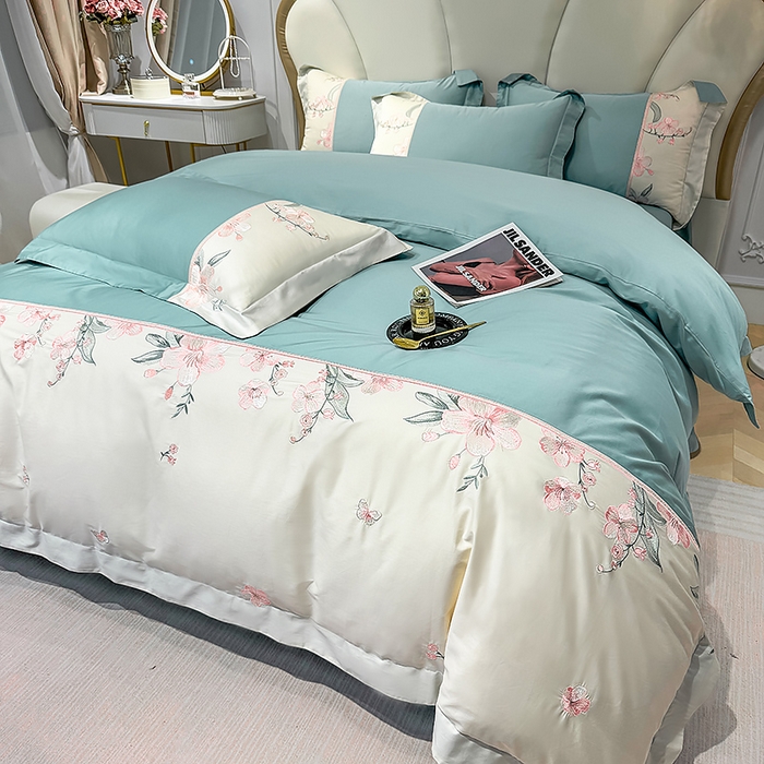 91家纺网 家纺一手货源 找家纺 宅家居 2025轻奢法式小香风双面纯棉刺绣拼接款长绒棉四件套-樱花恋 松石绿