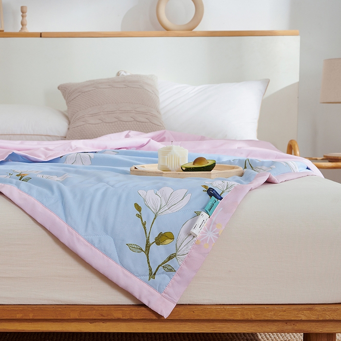 91家纺网 家纺一手货源 找家纺 元元被芯 2025新款亲肤舒适磨毛印花夏被被子被芯 玉兰蓝