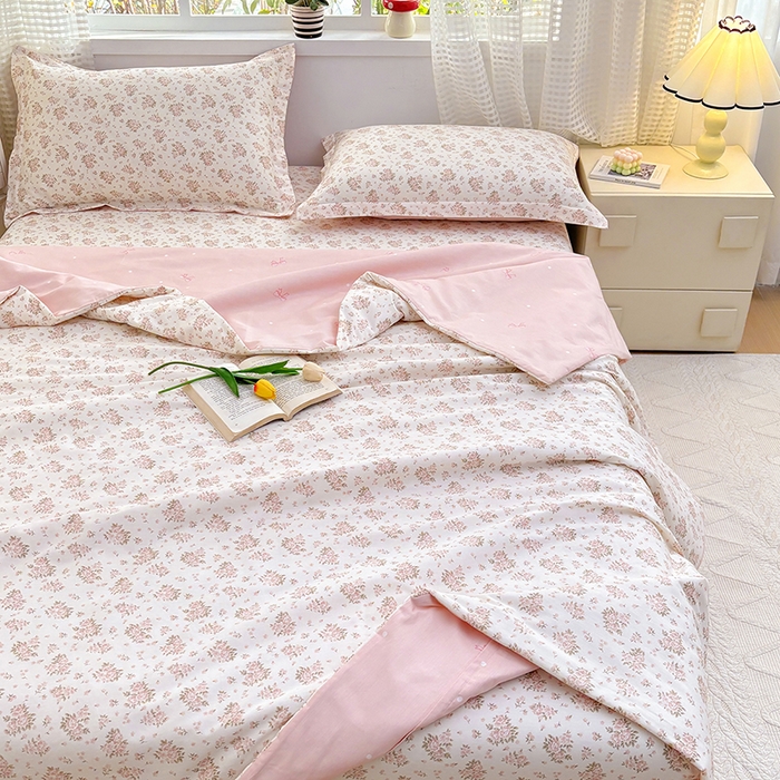 91家纺网 家纺一手货源 找家纺 元元被芯 2025新款40支13372全棉印花夏被四件套 缘月