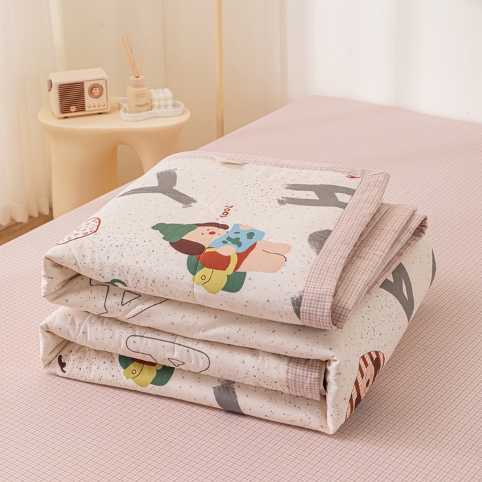 91家纺网 家纺一手货源 找家纺 鑫棉坊 2025新款A类全棉印花大豆纤维空调被大豆被 蒙奇奇-米