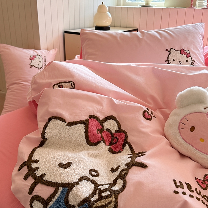 91家纺网 家纺一手货源 找家纺 金爱家 2025新款全棉毛巾绣四件套 毛巾绣-甜粉kt