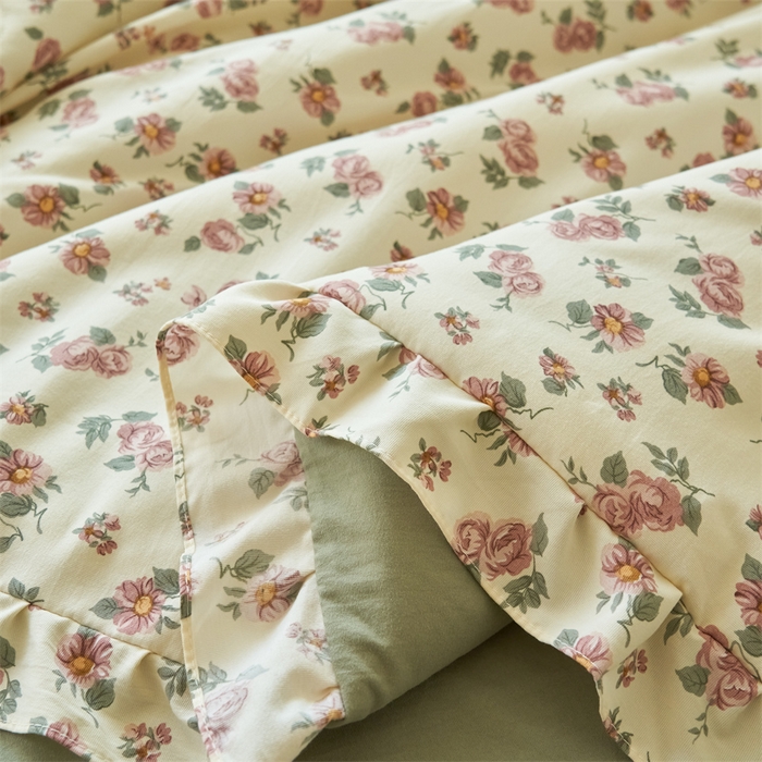 91家纺网 家纺一手货源 找家纺 换种生活 2025新款荷叶边款针织单夏被 四件套 芳华