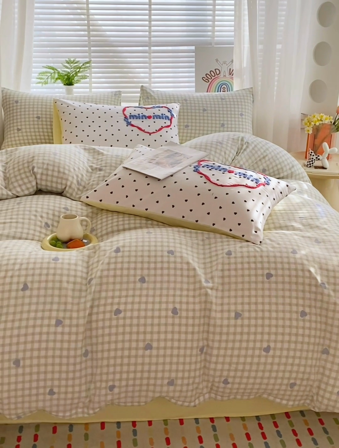 91家纺网 家纺一手货源 找家纺 大麦乐田2025新款四季亲肤可爱柔软毛巾绣四件套-彩格乐园系列 心心 绿