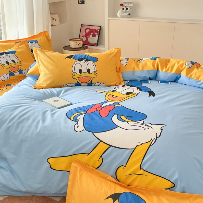 91家纺网 家纺一手货源 找家纺 典曼家纺 2025新款迪士尼大版印花卡通四件套 开心鸭