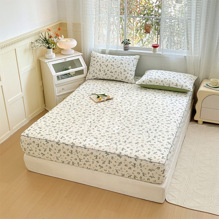 91家纺网 家纺一手货源 找家纺 元元被芯 2025新款40支13372全棉印花全棉隐藏式夹棉床笠 绿意