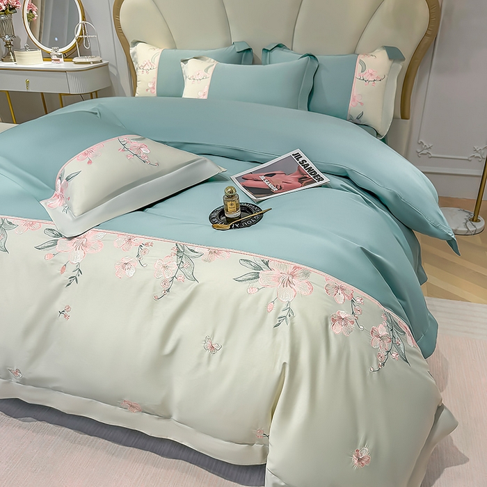 91家纺网 家纺一手货源 找家纺 宅家居 2025轻奢法式小香风双面纯棉刺绣拼接款长绒棉四件套-樱花恋 松石绿