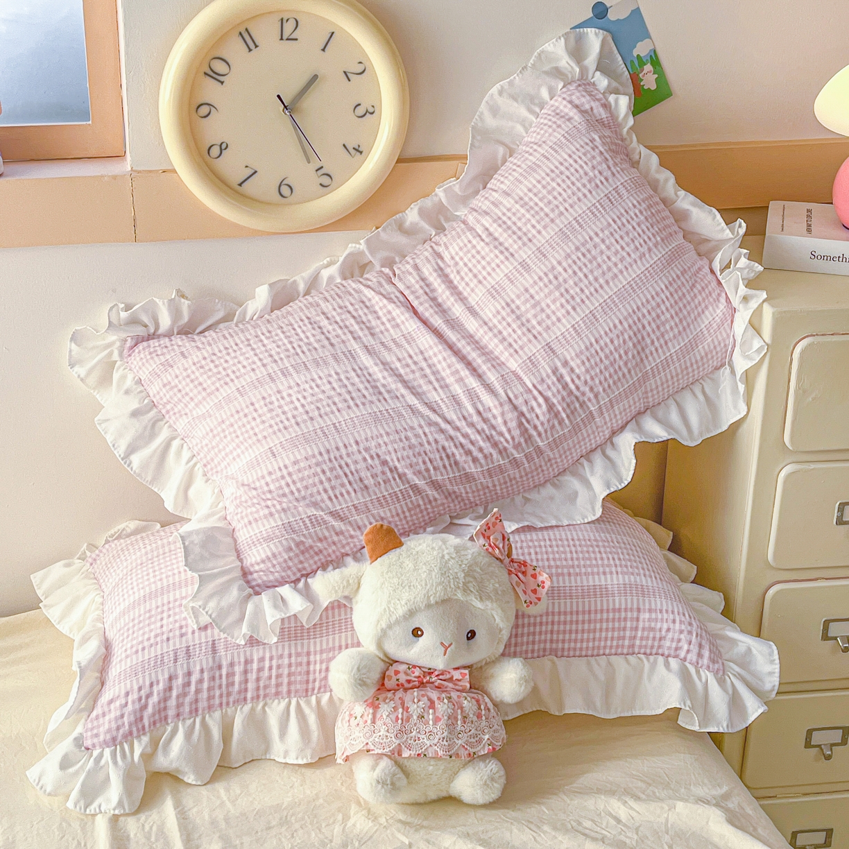 91家纺网 家纺一手货源 找家纺 （总）老K (原美阁） 2025新款亲肤舒适针织棉泡泡纱花边单枕套