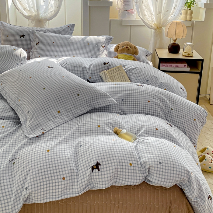 91家纺网 家纺一手货源 找家纺 梦莱斯 2025直播爆款公主风A类针织棉床盖四件套AA版被套 波点小马