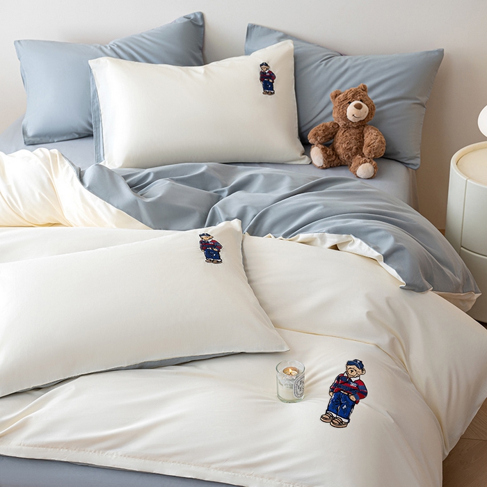 91家纺网 家纺一手货源 找家纺 （总）澳梵家居2025新款A类裸睡级全棉刺绣四件套-英伦小熊