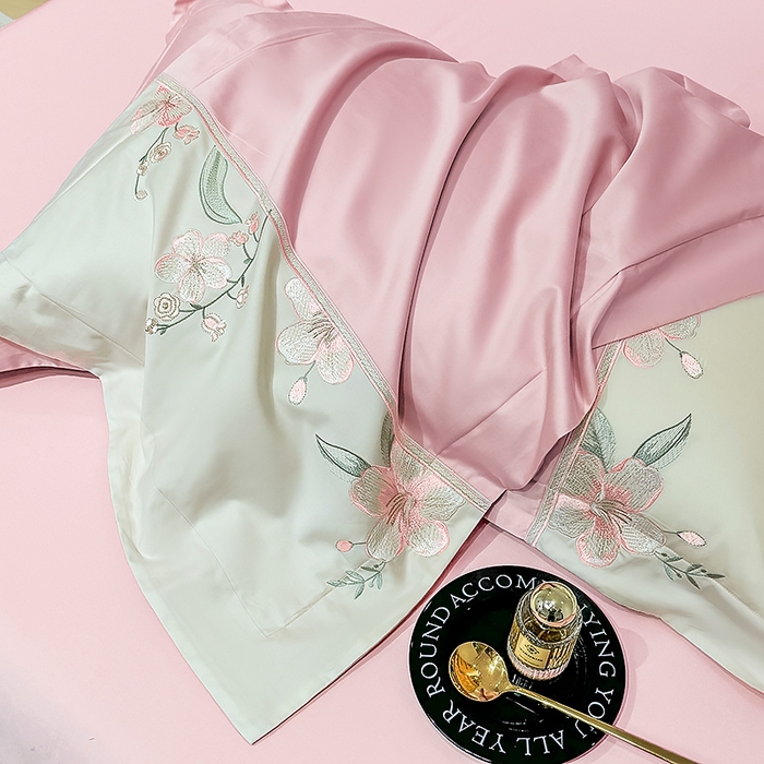 91家纺网 家纺一手货源 找家纺 宅家居 2025轻奢法式小香风双面纯棉刺绣拼接款长绒棉四件套-樱花恋 樱花粉