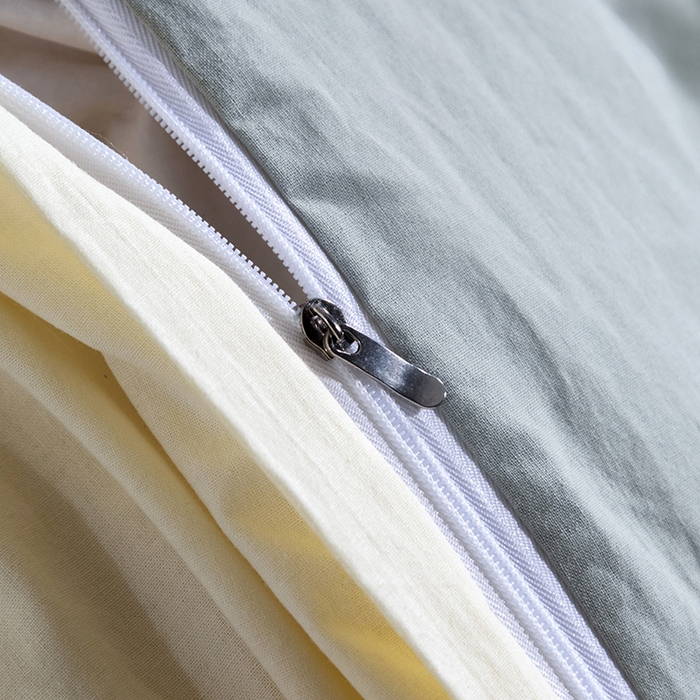 91家纺网 家纺一手货源 找家纺 澳梵家居2025新款A类全棉水洗棉刺绣四件套-泰迪小熊 泰迪熊-奶昔白灰