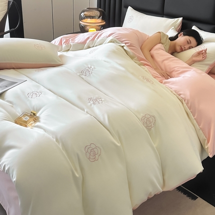 91家纺网 家纺一手货源 找家纺 （总）宇航家纺  2025新款绣花水洗真丝天丝四件套