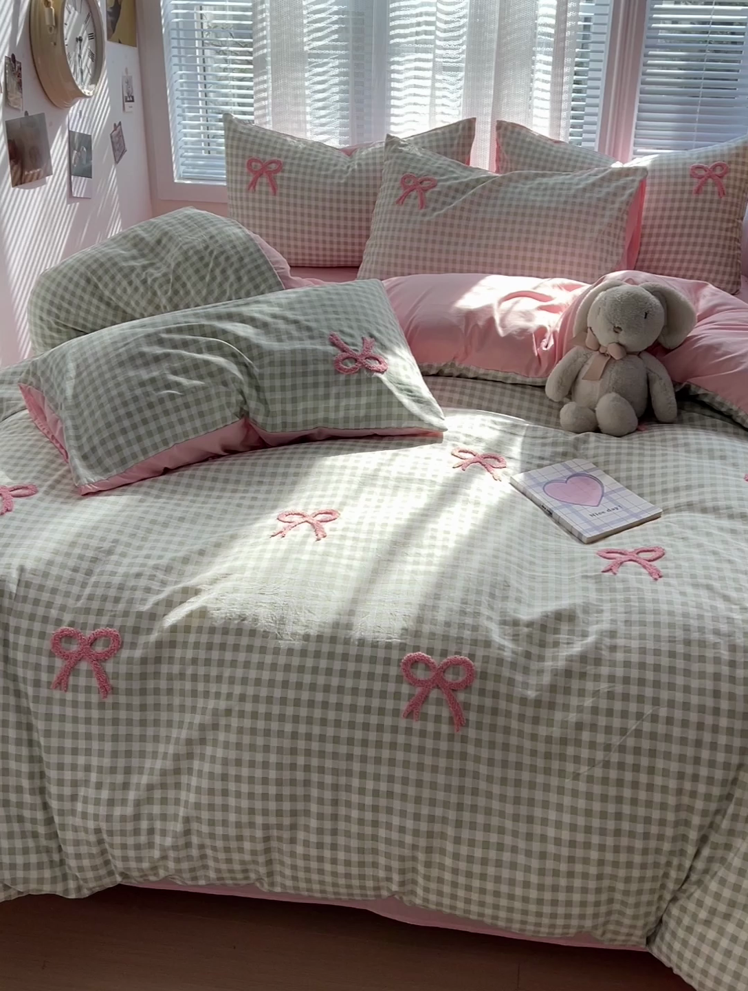 91家纺网 家纺一手货源 找家纺 （总）灰鲸2025新款ins韩系软妹风蝴蝶结毛巾绣四件套