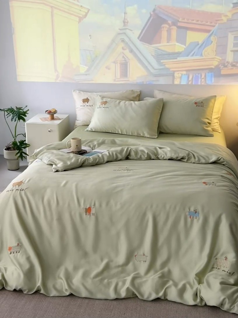 91家纺网 家纺一手货源 找家纺 简纯主义 2025新款天丝四件套 散点系列 玉蝶-香槟