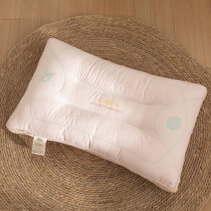 91家纺网 家纺一手货源 找家纺 （总）露函家居 2025新款蚕茧蛋白枕