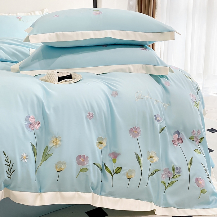 91家纺网 家纺一手货源 找家纺 狂想家 2025亲肤棉重工刺绣系列四件套-花海 花海天蓝