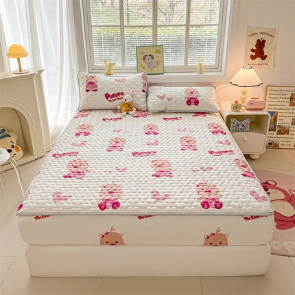 91家纺网 家纺一手货源 找家纺 迪梦思家纺 2025新款A类正版授权卡通印花水洗棉夹棉学生床笠 比露比