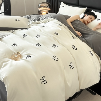 91家纺网 家纺一手货源 找家纺 （总）宇航家纺  2025新款绣花水洗真丝天丝四件套