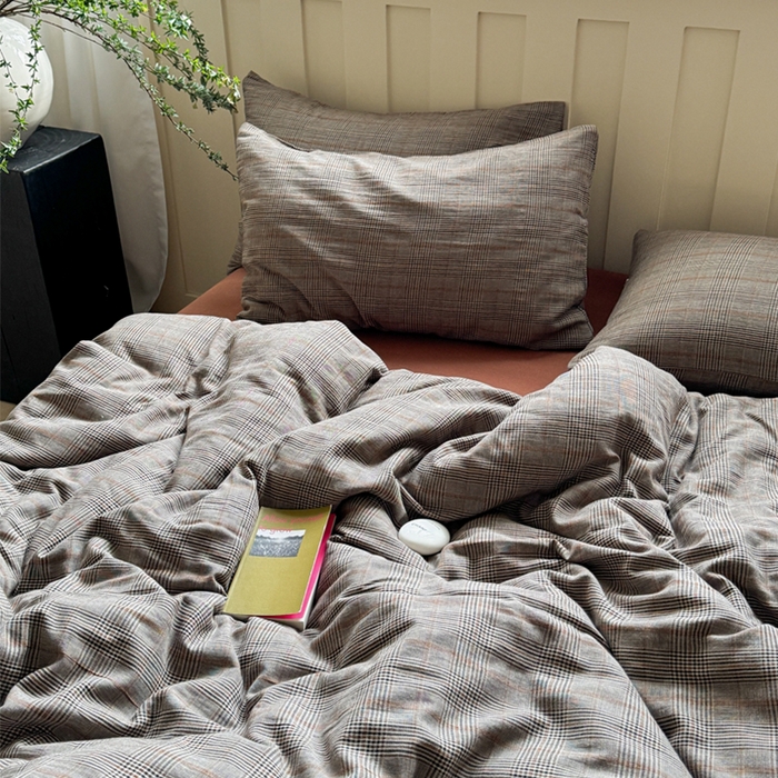 91家纺网 家纺一手货源 找家纺 萝莉家纺 2025新款复古全棉A类色织双层纱皱皱纱格子四件套 浮生咖韵