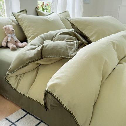 91家纺网 家纺一手货源 找家纺 莱登卡奴 2025新款A类全棉双层纱纯色贝壳绣系列四件套 双层纱双拼绿