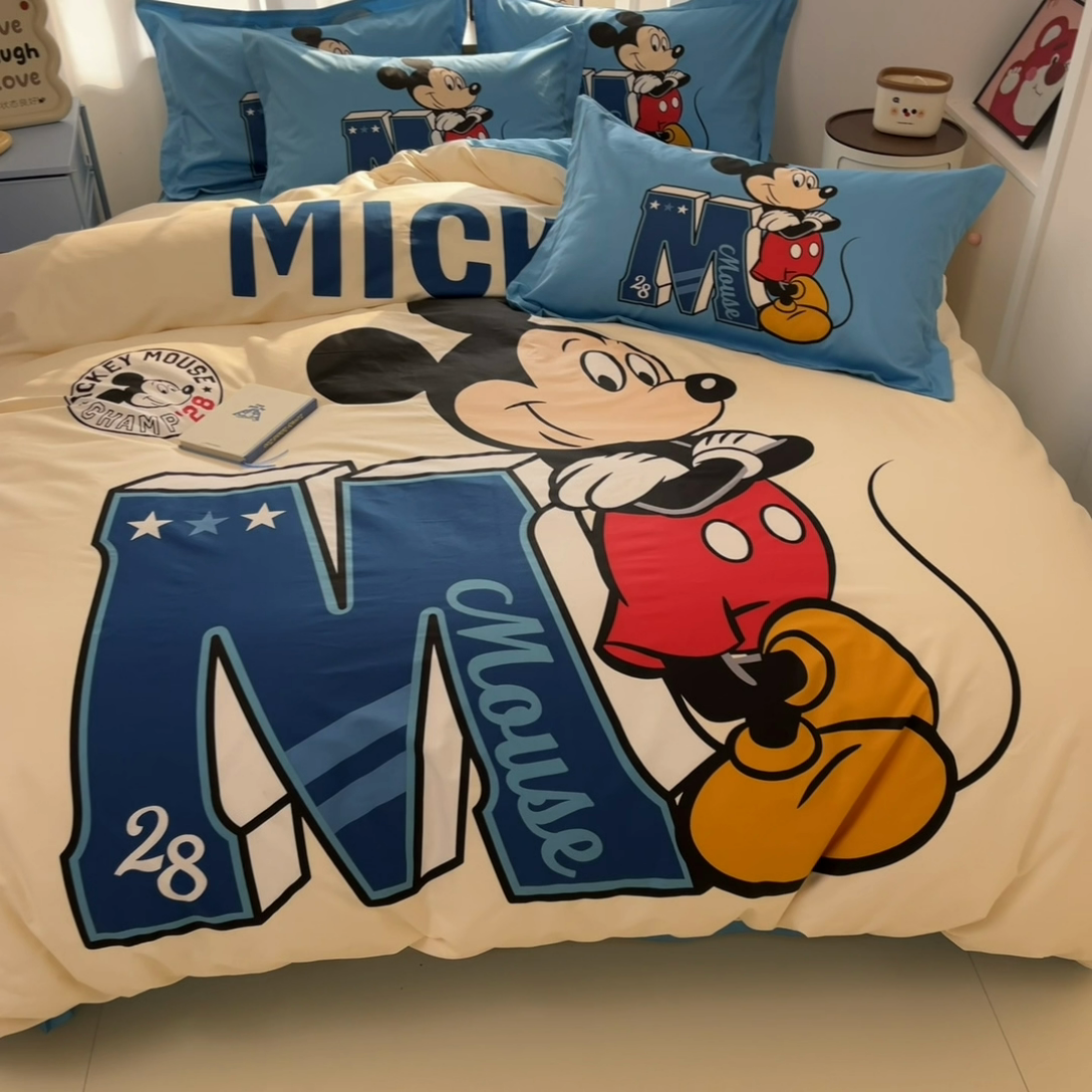 91家纺网 家纺一手货源 找家纺 典曼家纺 2025新款迪士尼大版印花卡通四件套 活力米仔