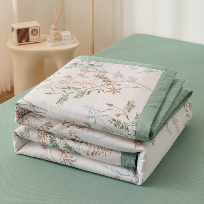 91家纺网 家纺一手货源 找家纺 鑫棉坊 2025新款A类全棉印花大豆纤维空调被大豆被 情梦莎