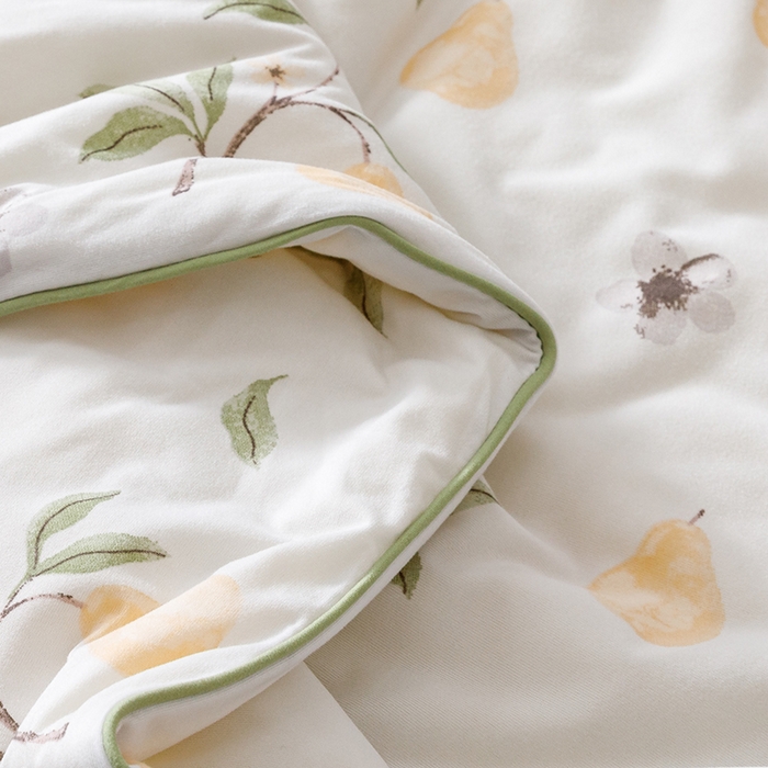 91家纺网 家纺一手货源 找家纺 优被业 2025新款A类牛奶丝针织棉夏被20%大豆(四周踩棉)软糯夏凉被空调被 硕果