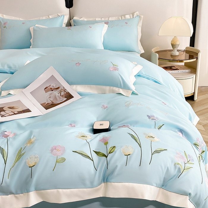 91家纺网 家纺一手货源 找家纺 狂想家 2025亲肤棉重工刺绣系列四件套-花海 花海天蓝