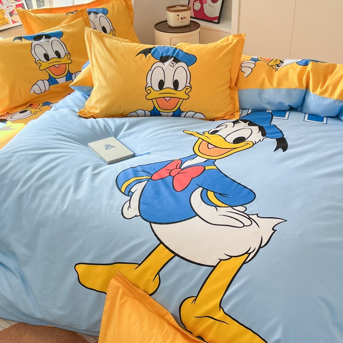 91家纺网 家纺一手货源 找家纺 典曼家纺 2025新款迪士尼大版印花卡通四件套 开心鸭
