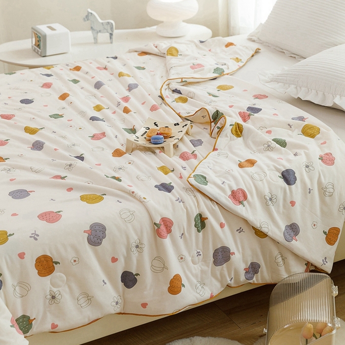 91家纺网 家纺一手货源 找家纺 优被业 2025新款A类牛奶丝针织棉夏被20%大豆(四周踩棉)软糯夏凉被空调被 贝贝南瓜