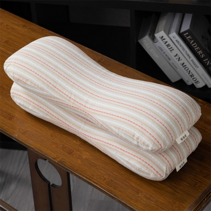 91家纺网 家纺一手货源 找家纺 （总）仁宇枕业 2025新款新品全棉色织提花水洗棉条纹8字骨头护颈椎全荞麦枕头枕芯