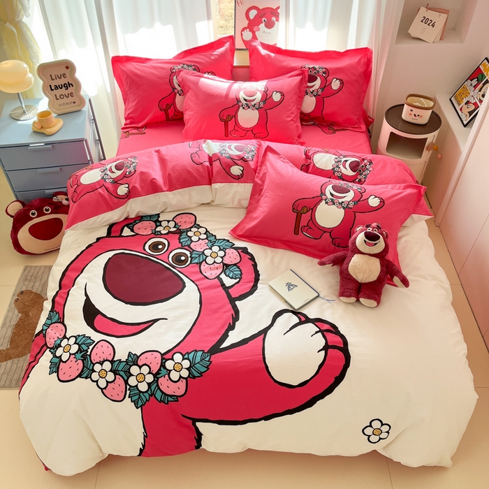 91家纺网 家纺一手货源 找家纺 典曼家纺 2025新款迪士尼大版印花卡通四件套 草莓梦