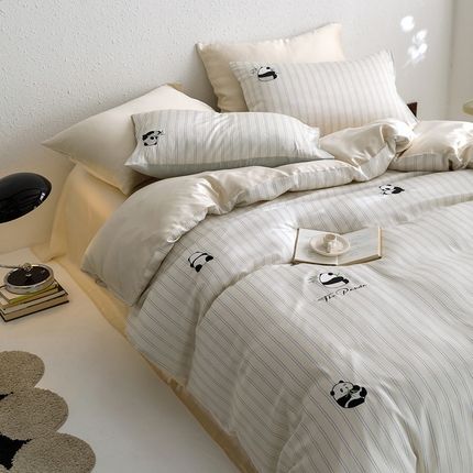 简纯主义 2025新款天丝四件套 熊猫系列 熊猫白