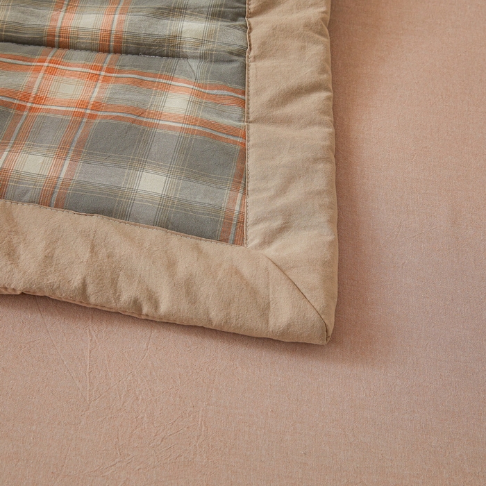 91家纺网 家纺一手货源 找家纺 猎鹿人家纺2025新款A类无印风水洗棉新疆棉花夏被 诺卡橙