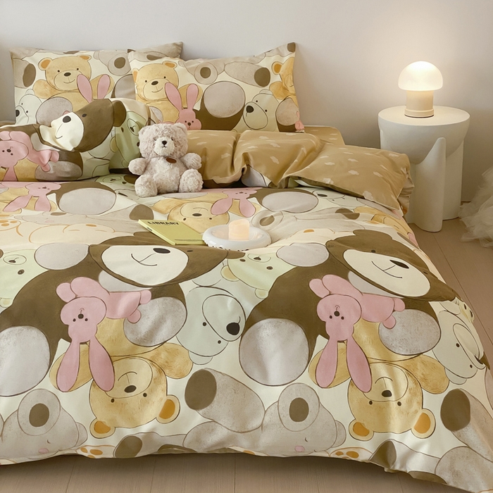 91家纺网 家纺一手货源 找家纺 慕希家纺 2025新款全棉13372印花四件套 熊熊总动员