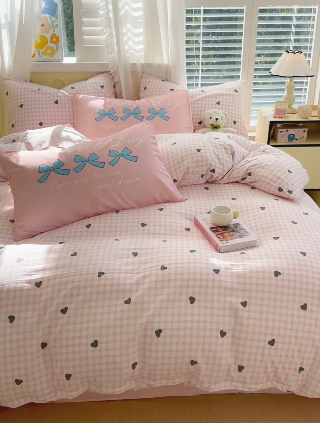 91家纺网 家纺一手货源 找家纺 大麦乐田2025新款超柔大版印花四件套 少女心粉