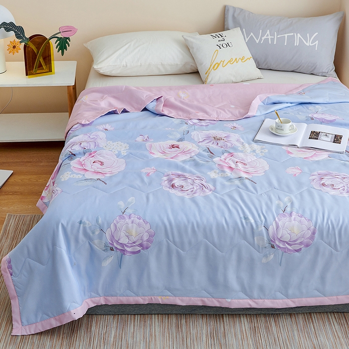 91家纺网 家纺一手货源 找家纺 元元被芯 2025新款亲肤舒适磨毛印花夏被被子被芯 花海蓝