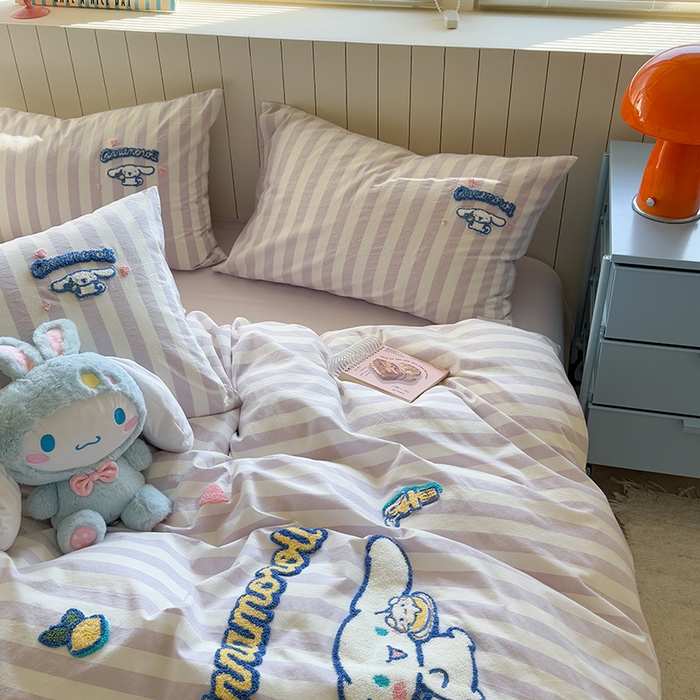 91家纺网 家纺一手货源 找家纺 金爱家 2025新款全棉毛巾绣四件套 毛巾绣-条纹玉桂狗