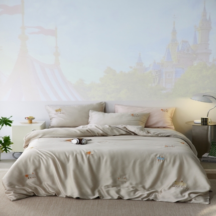 91家纺网 家纺一手货源 找家纺 简纯主义 2025新款天丝四件套 散点系列 萌宠-卡其